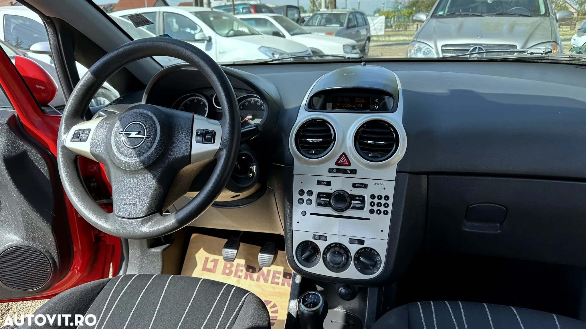 Opel Corsa 1.2 16V Selection 110 Jahre - 20