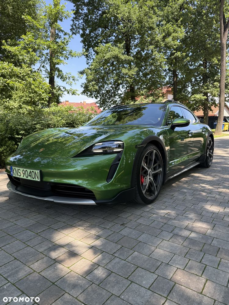 Porsche Taycan - 1