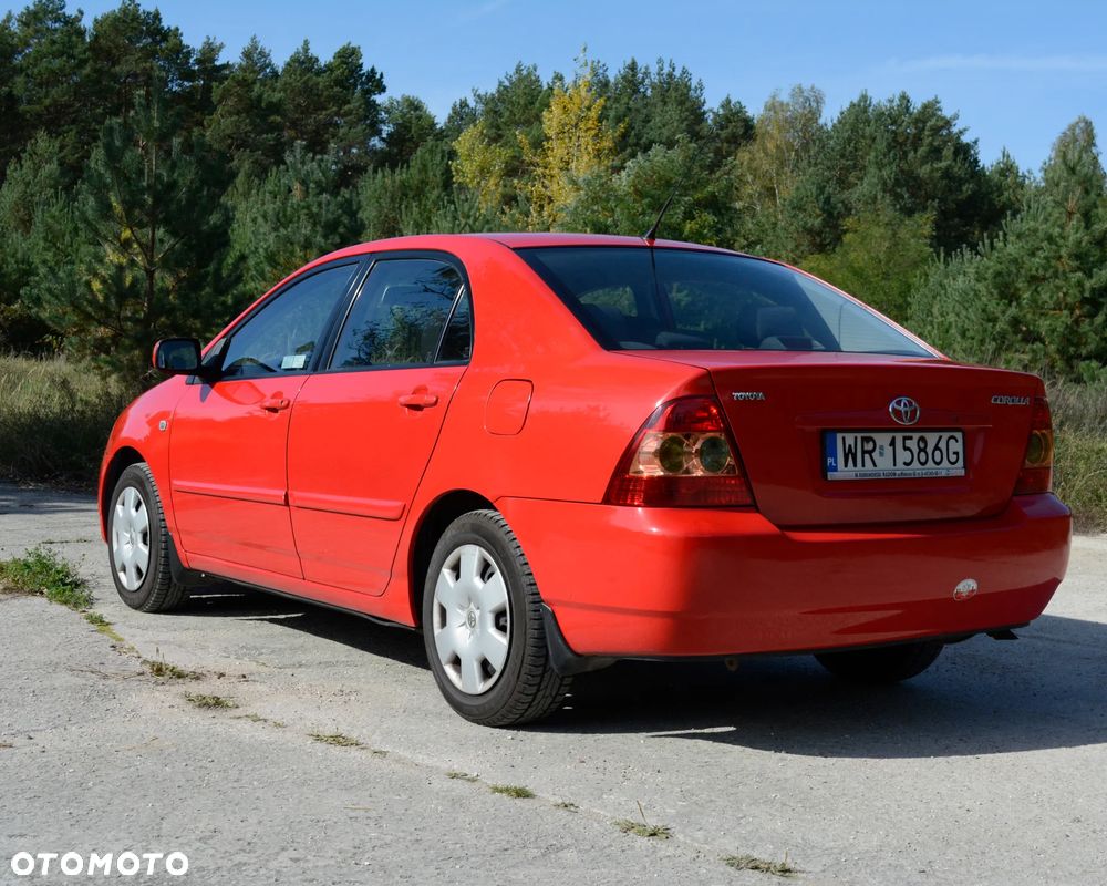 Toyota Corolla 2004 photo 4