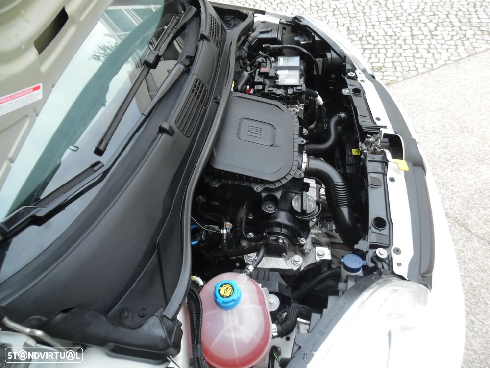 Fiat Panda 1.0 Hybrid City Life - 38