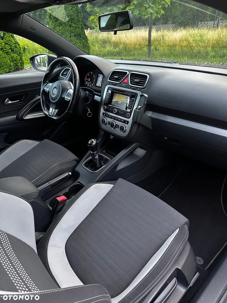 Volkswagen Scirocco 2.0 TDI Blue Motion Technologie Life - 15