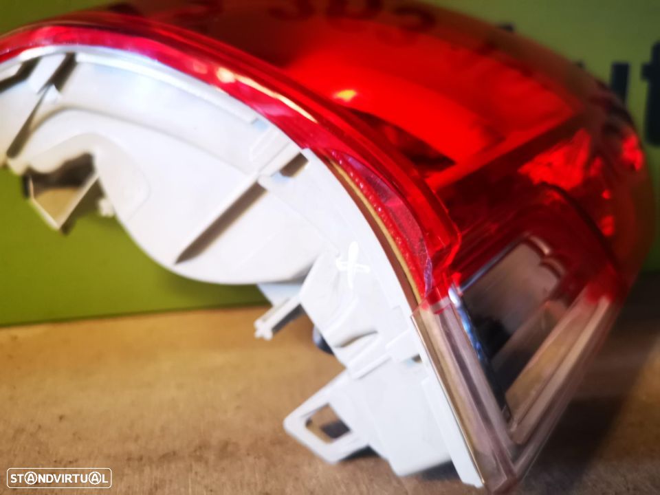 PEUGEOT 2008 FAROLIM MALA ESQUERDO - FT210 - 3