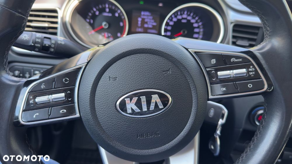 Kia Ceed 1.6 CRDi SCR M - 11
