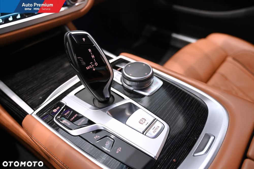 BMW Seria 7 750d xDrive - 6
