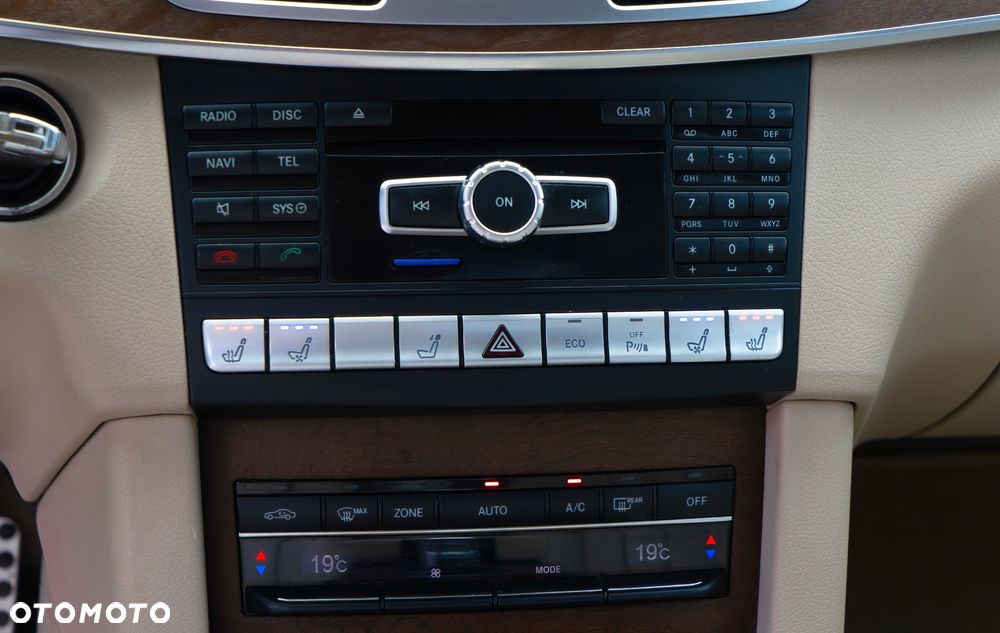 Mercedes-Benz Klasa E 250 CDI 4-Matic BlueEff Avantgarde - 13