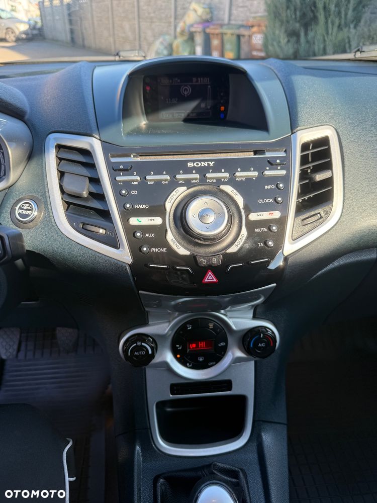 Ford Fiesta 1.4 Titanium - 26