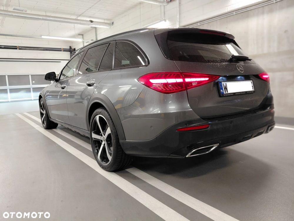 Mercedes-Benz Klasa C 220 d 4MATIC 9G-TRONIC - 26