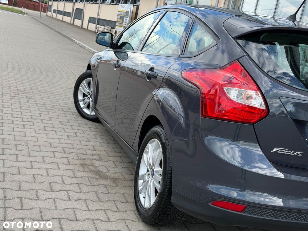 Ford Focus 1.6 TDCi DPF Champions Edition - 27