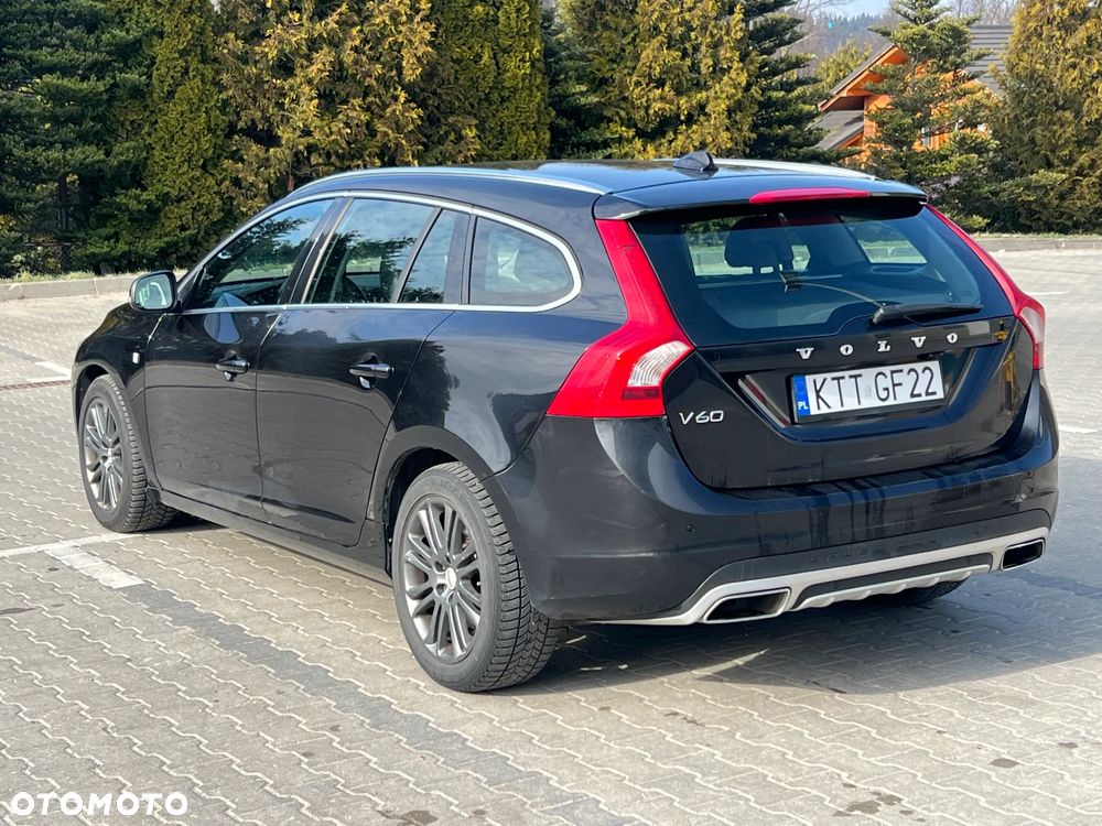 Volvo V60 D4 Kinetic - 5