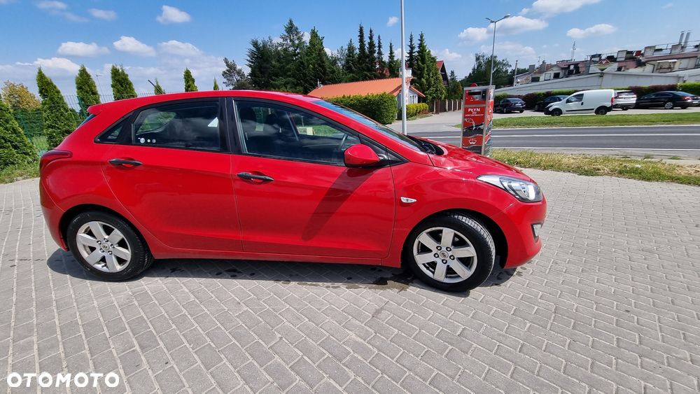 Hyundai i30 1.4 Comfort - 4