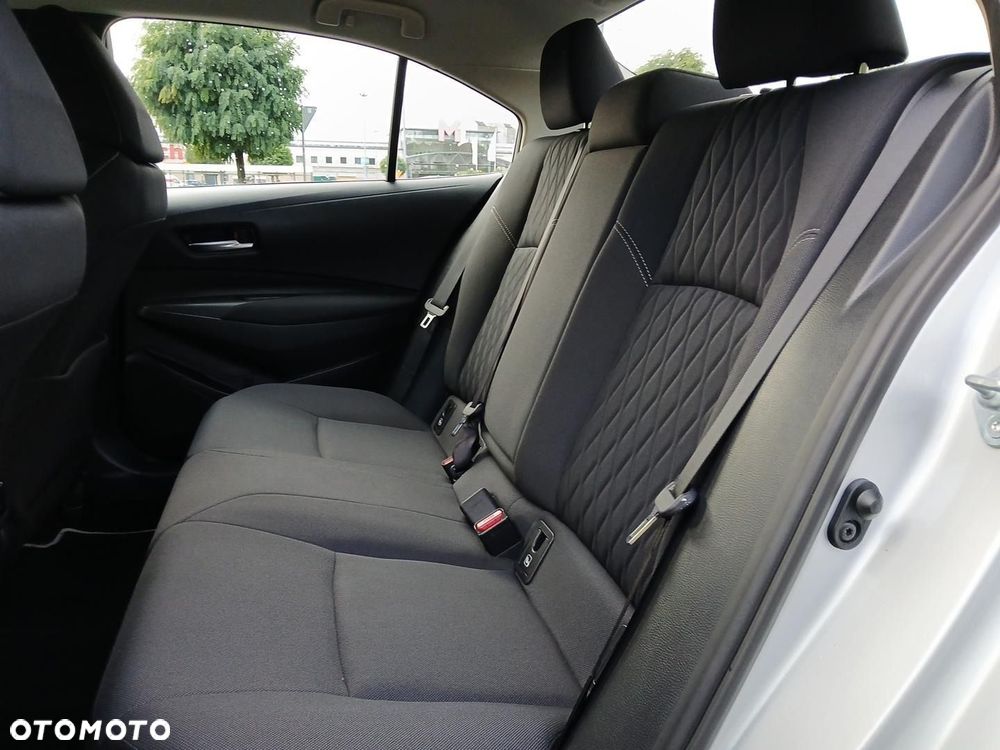 Toyota Corolla 1.8 Hybrid Comfort - 19