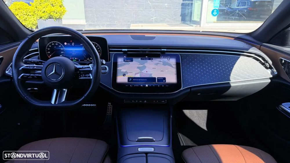 Mercedes-Benz E 300 de AMG Line - 22