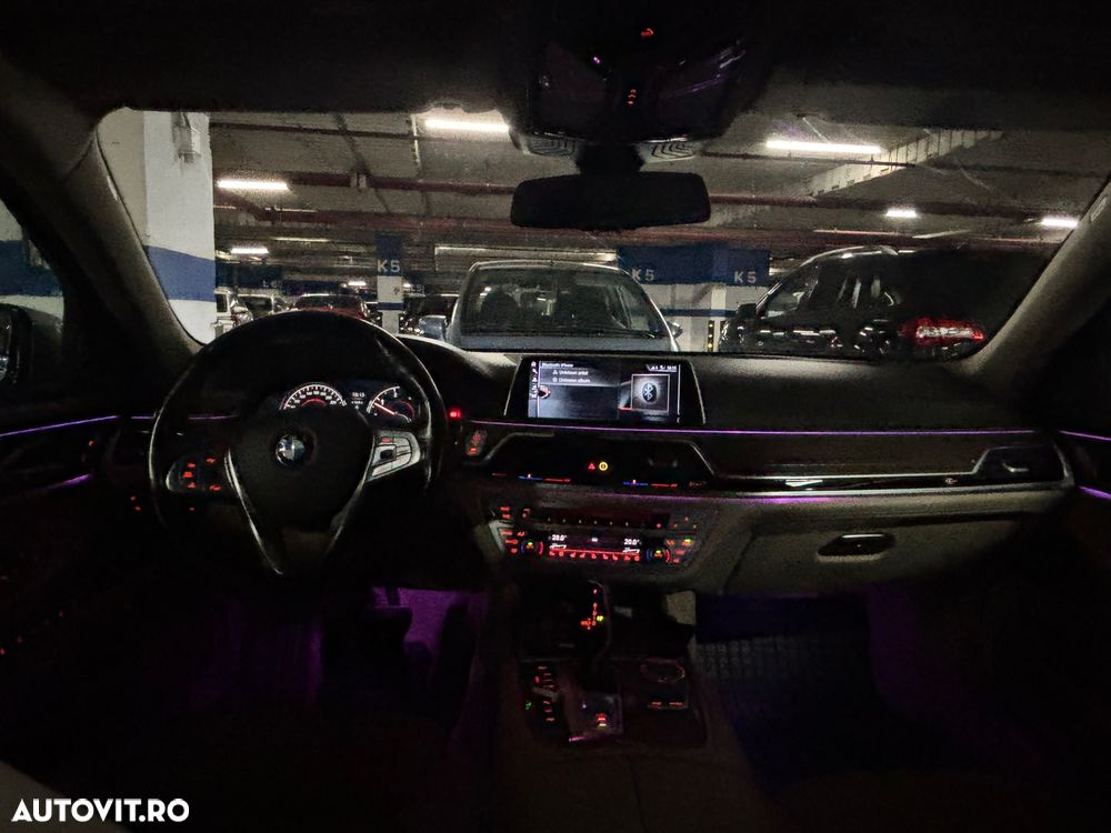 BMW Seria 7 730d xDrive - 5