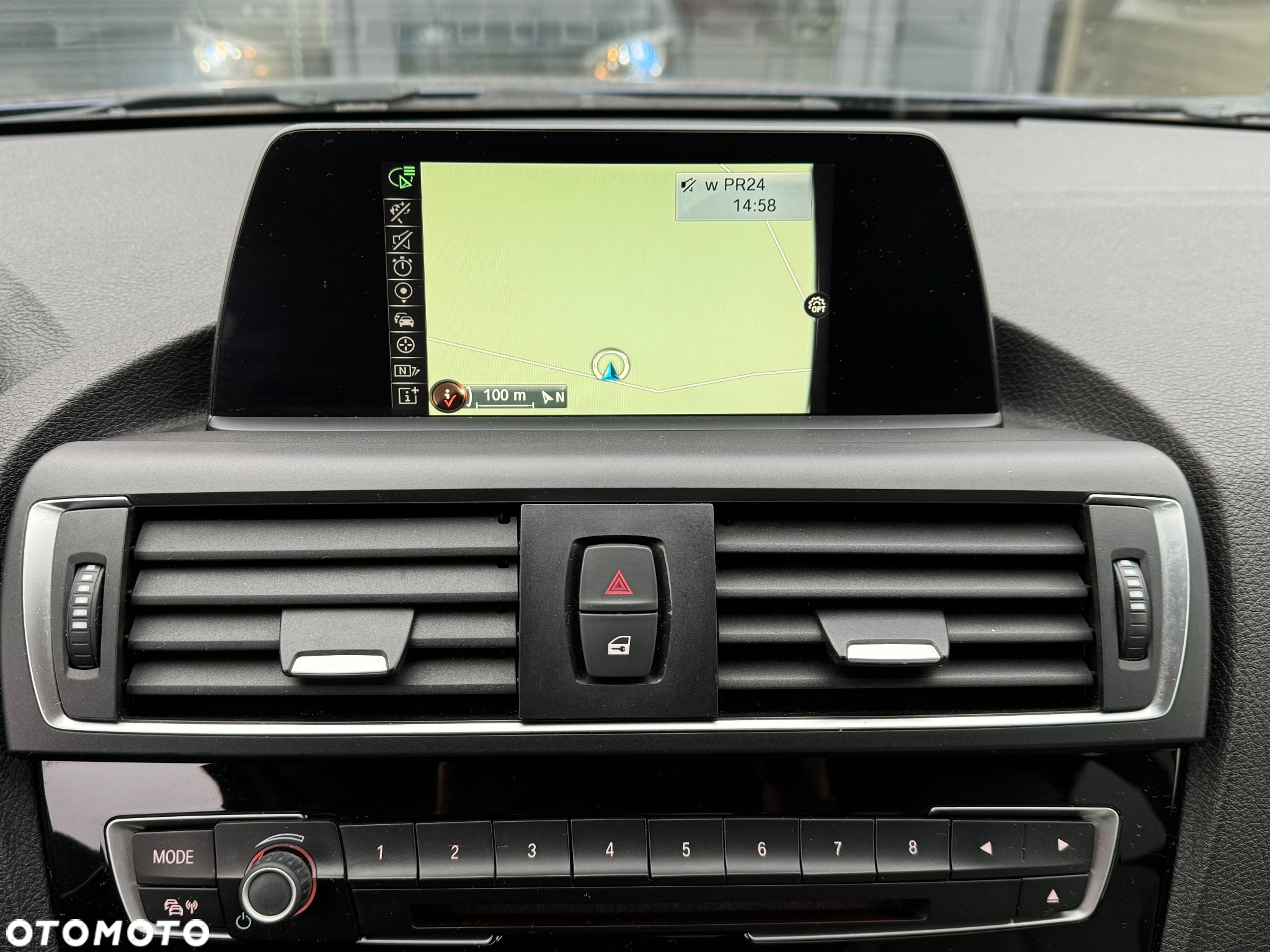 BMW Seria 2 218d Coupe - 24