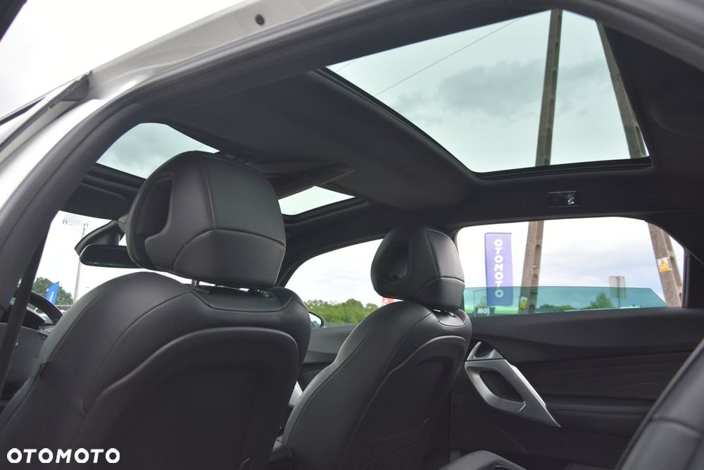 Citroën DS5 HDi 165 SoChic - 24