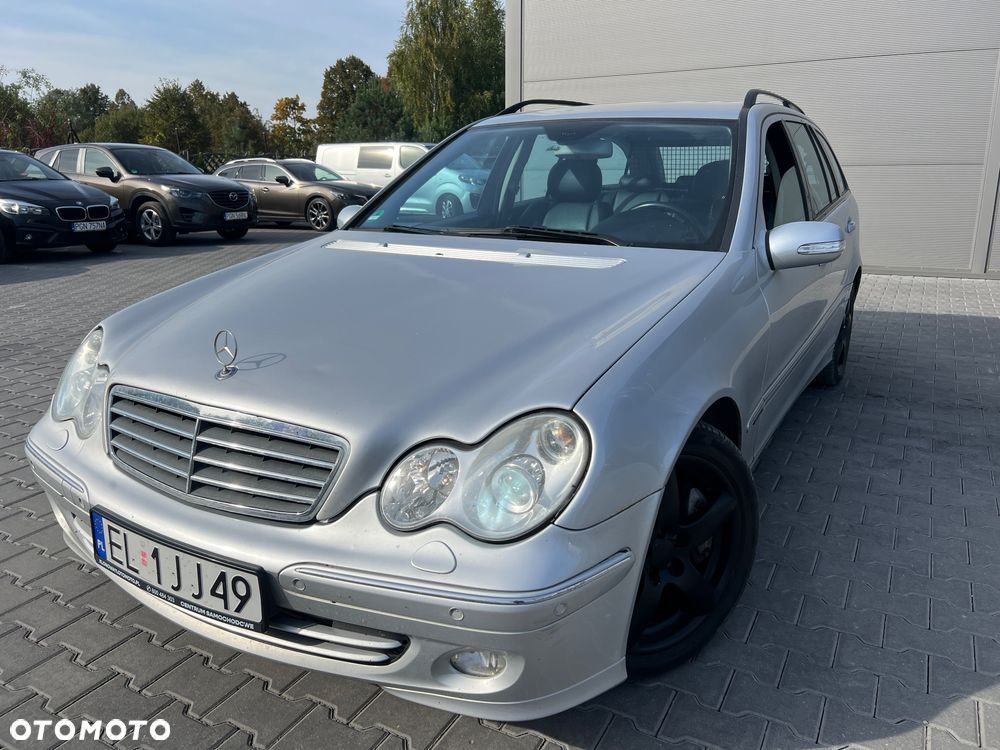 Mercedes-Benz Klasa C 180 Kompressor Automatik BlueEFFICIENCY Avantgarde - 1