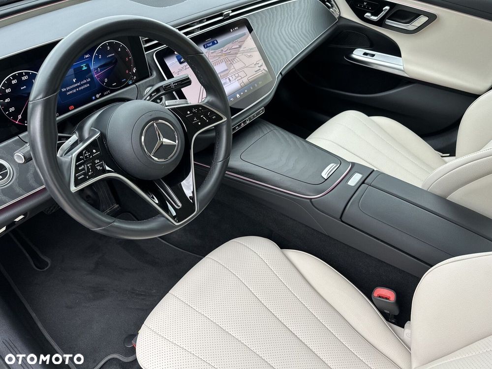 Mercedes-Benz Klasa E 220 d mHEV 4-Matic Avantgarde 9G-Tronic - 15