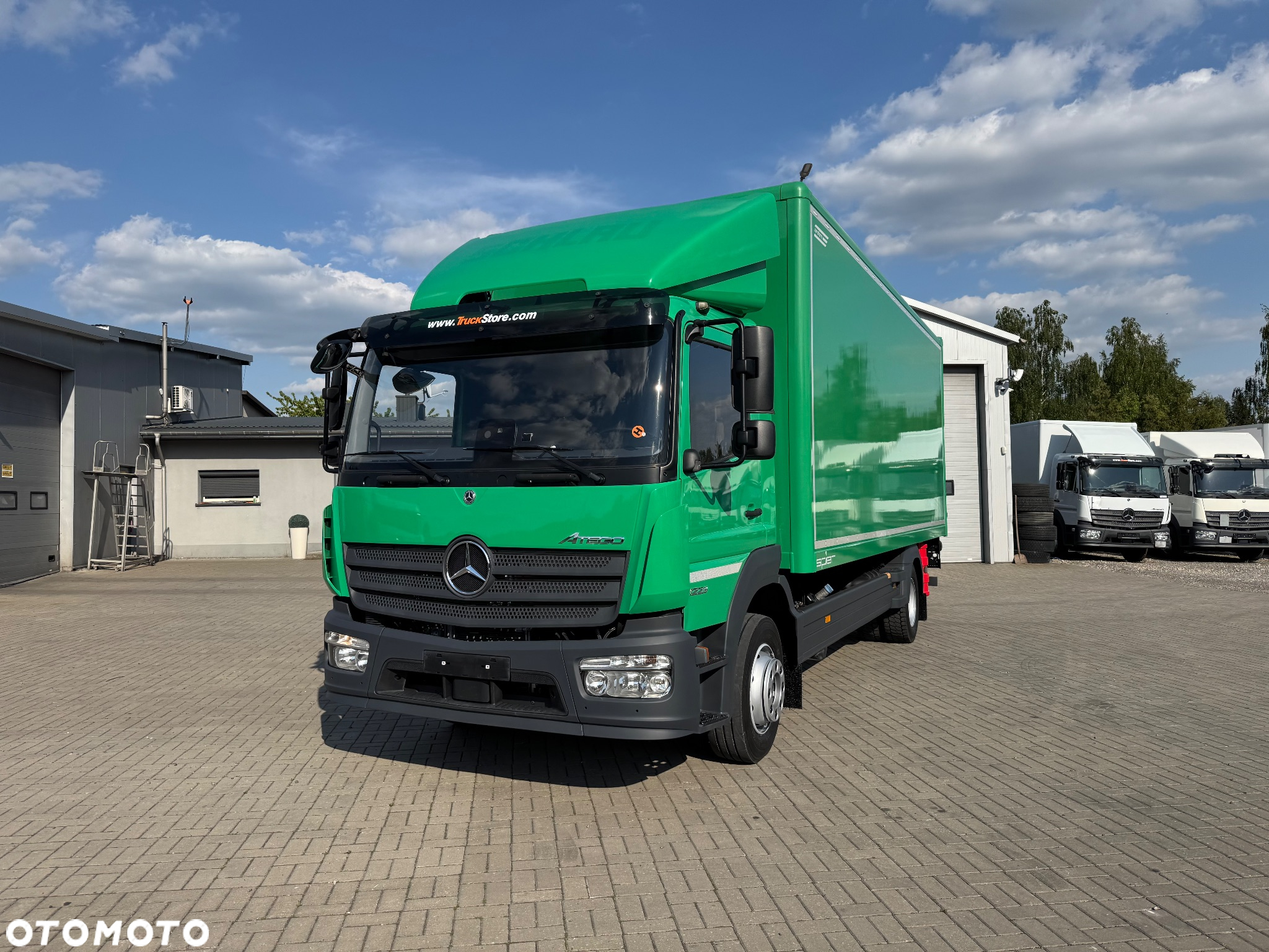 Mercedes-Benz ATEGO - 18
