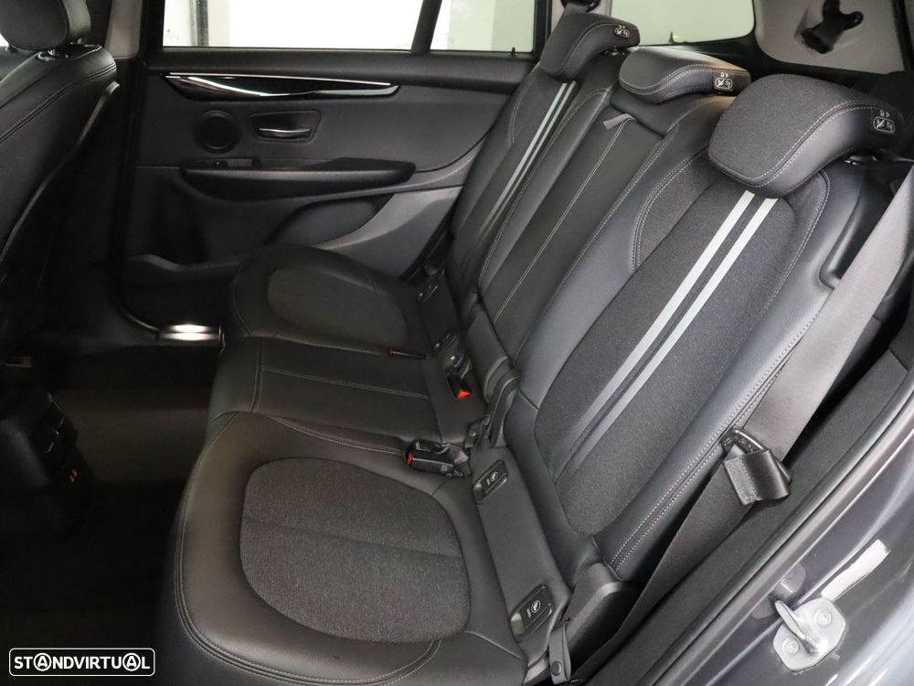 BMW 216 Gran Tourer d 7L Line Sport - 9