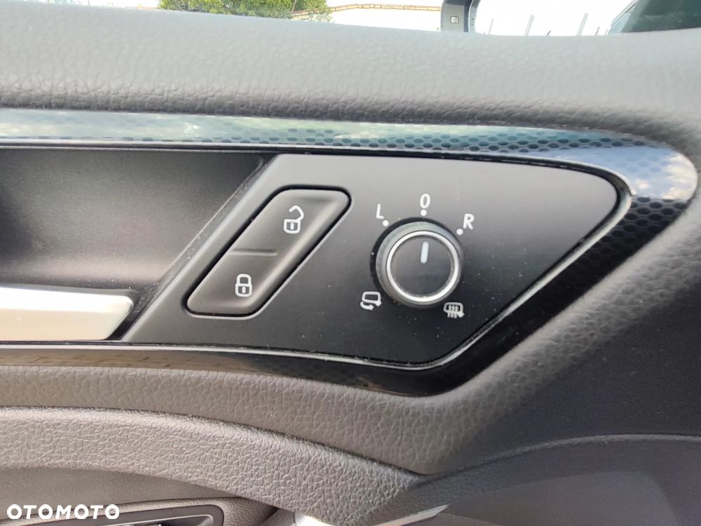 Volkswagen Golf 1.4 TSI BlueMotion Technology Highline - 21