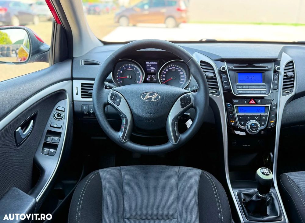 Hyundai i30 1.4MPi Highway+ - 7