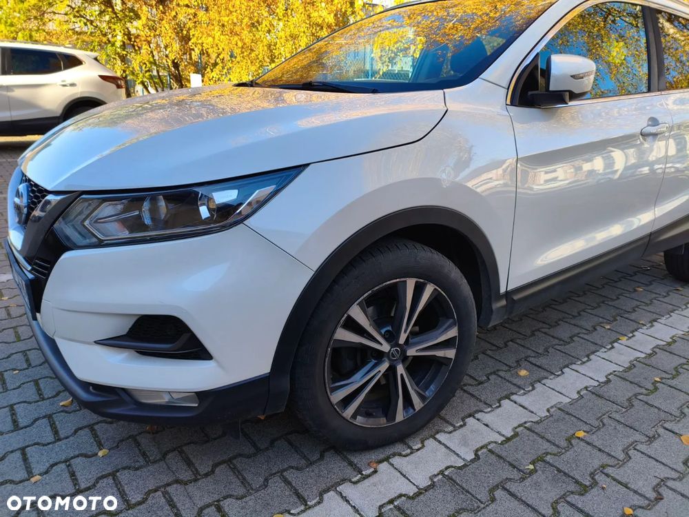 Nissan Qashqai 1.3 DIG-T N-Style - 4