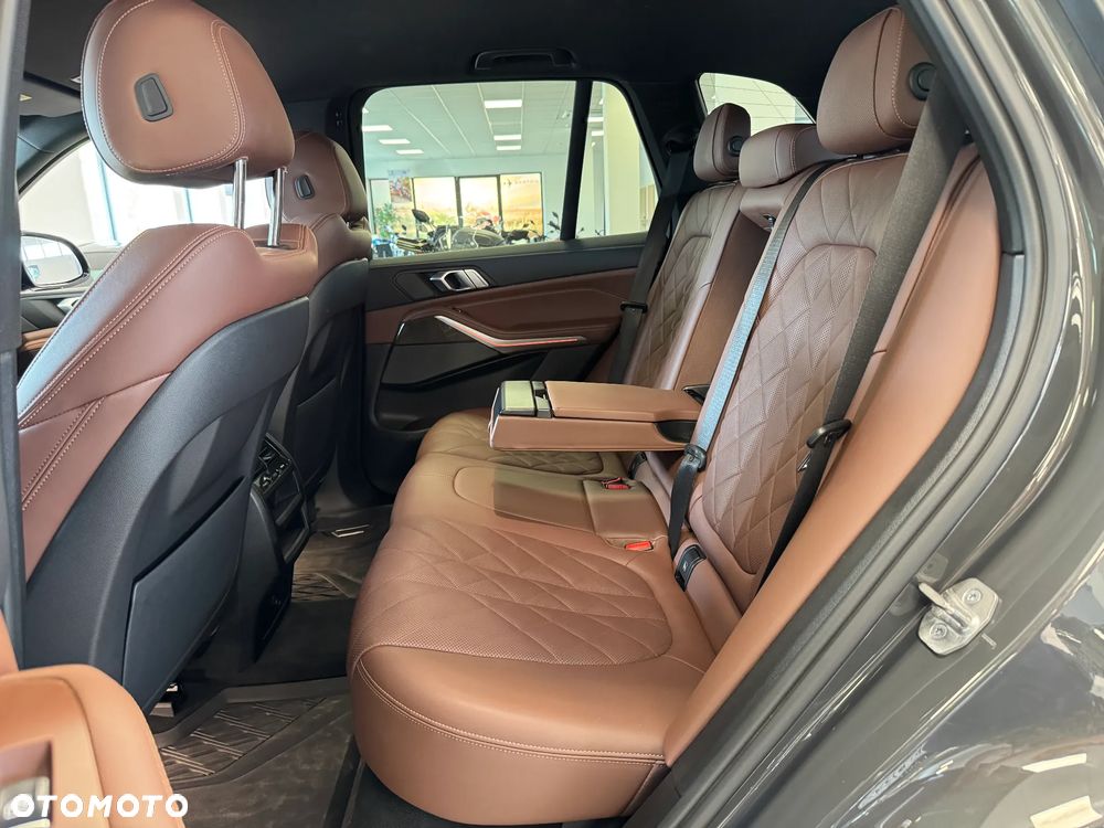 BMW X5 xDrive25d - 9
