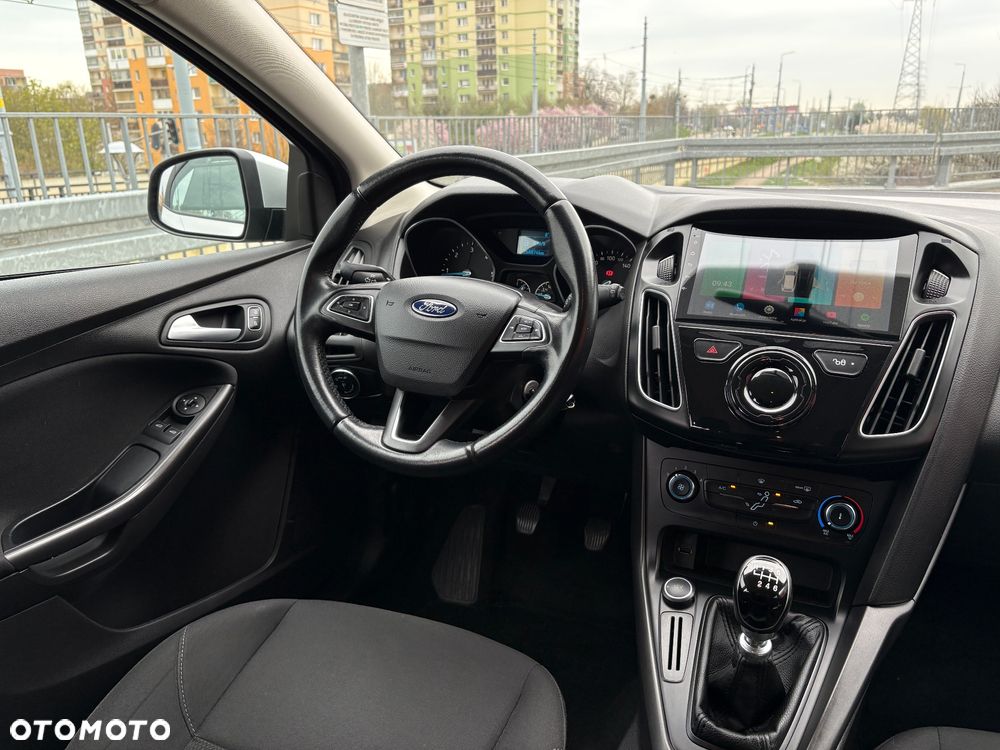 Ford Focus 1.5 TDCi Trend - 5
