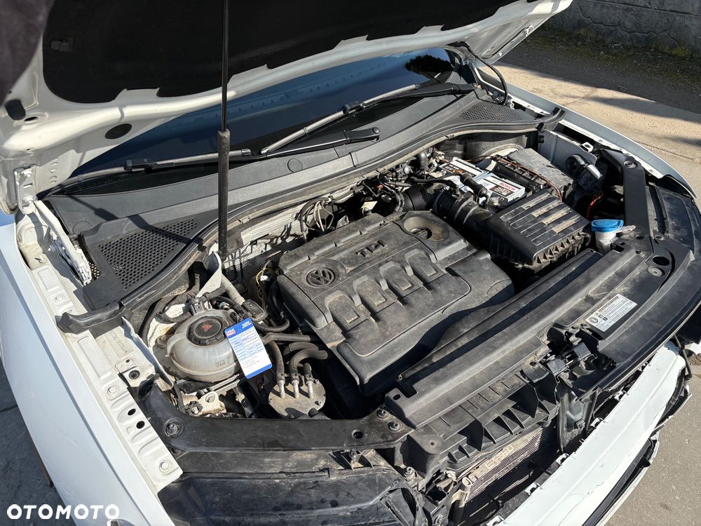 Volkswagen Tiguan - 9