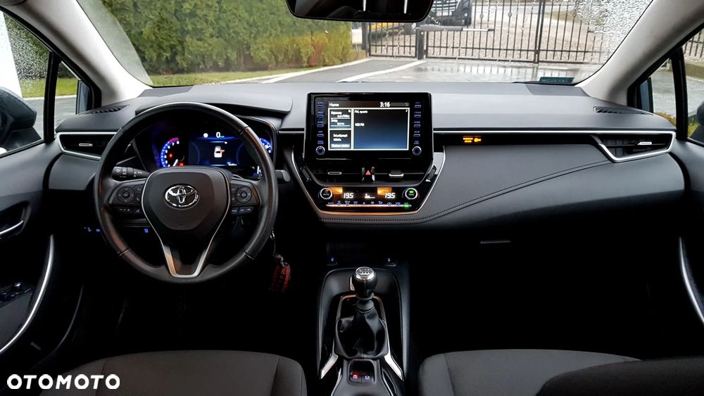 Toyota Corolla 1.6 Comfort - 13