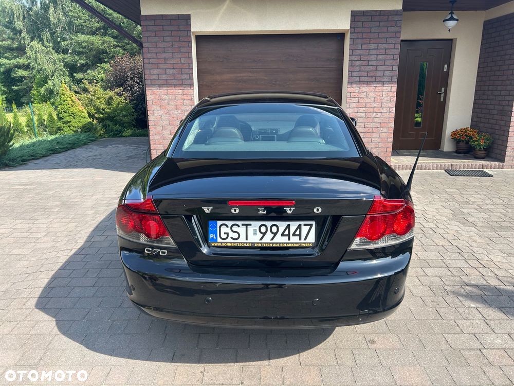 Volvo C70 2.0D Momentum - 8