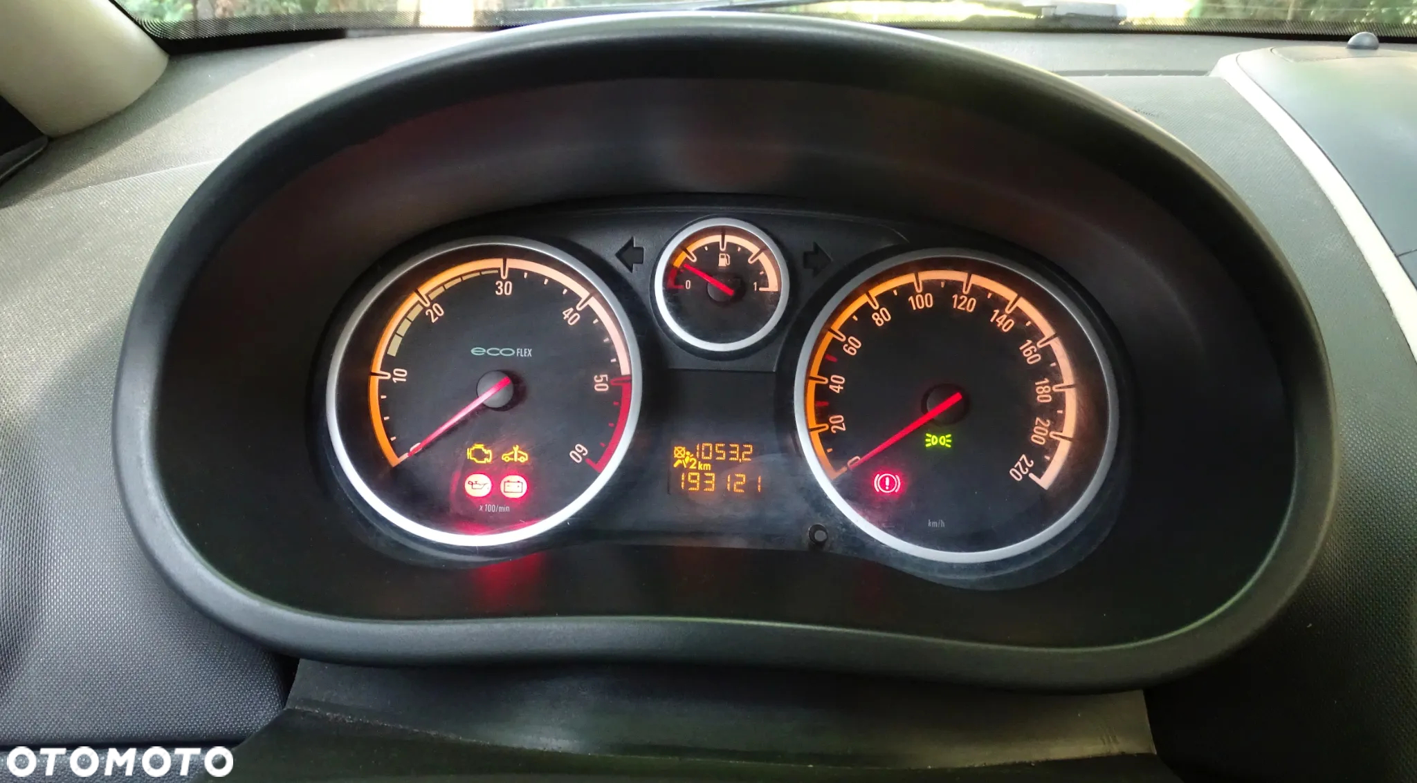 Opel Corsa - 8