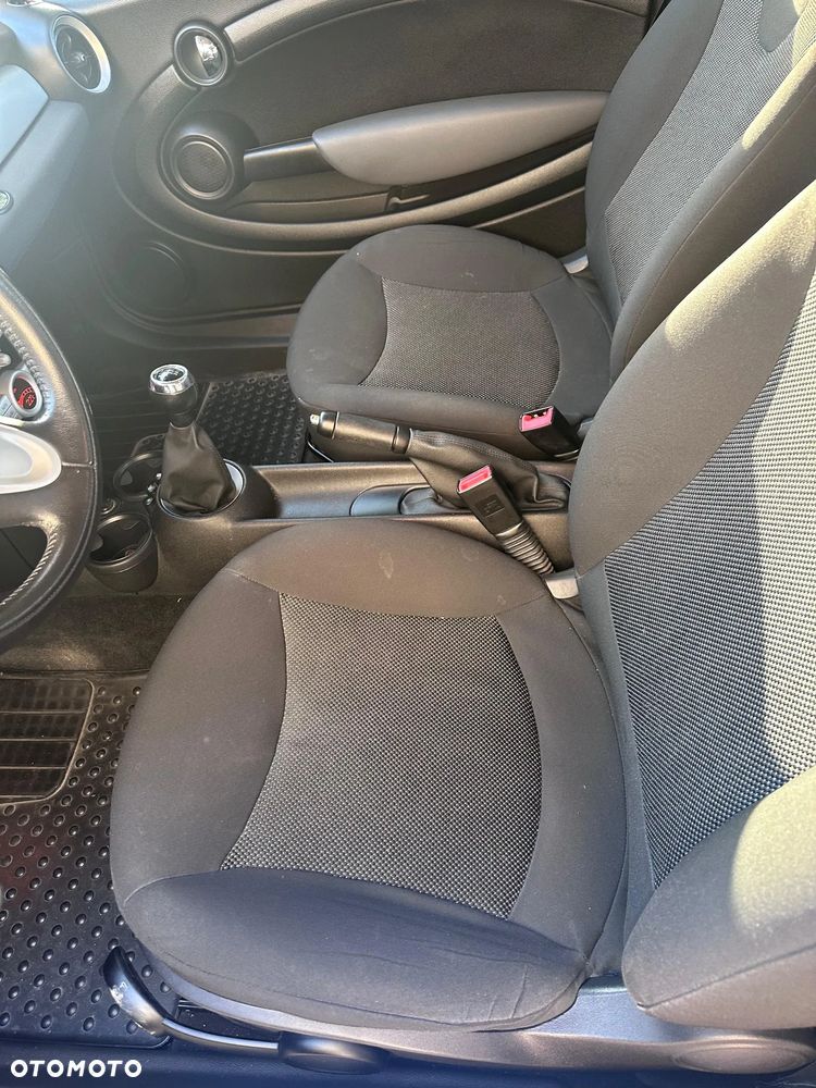 MINI Cooper Standard - 3