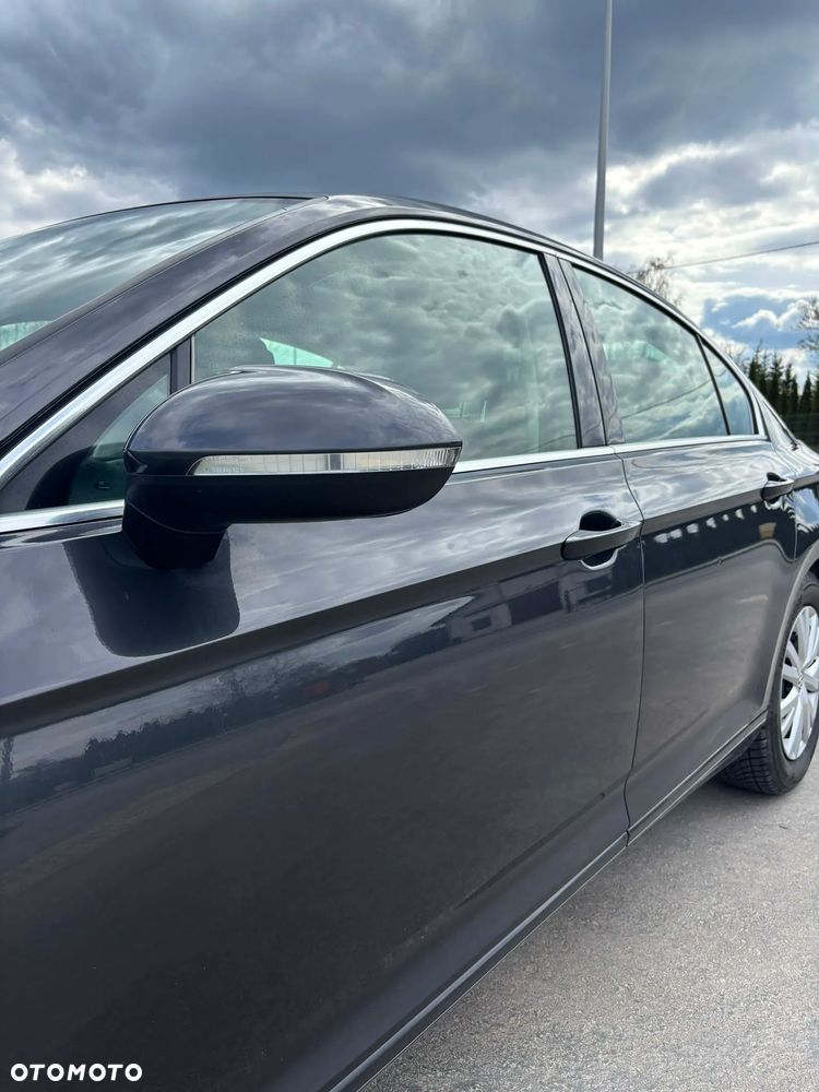 Volkswagen Passat 2.0 TDI SCR Comfortline DSG - 5