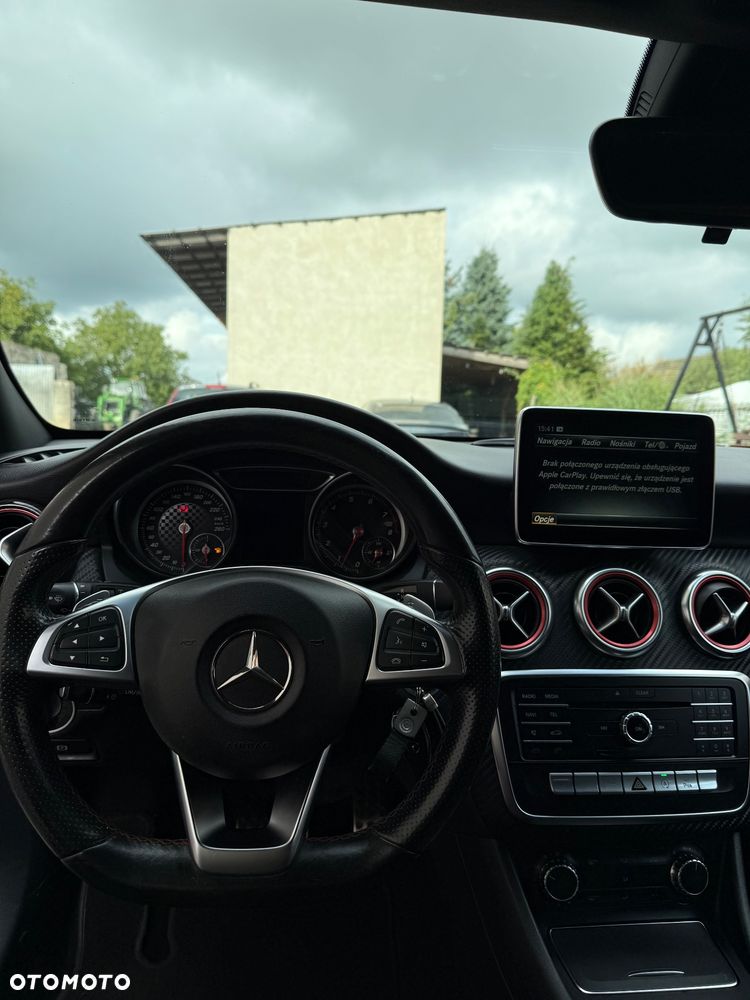 Mercedes-Benz Klasa A 180 7G-DCT AMG Line - 9