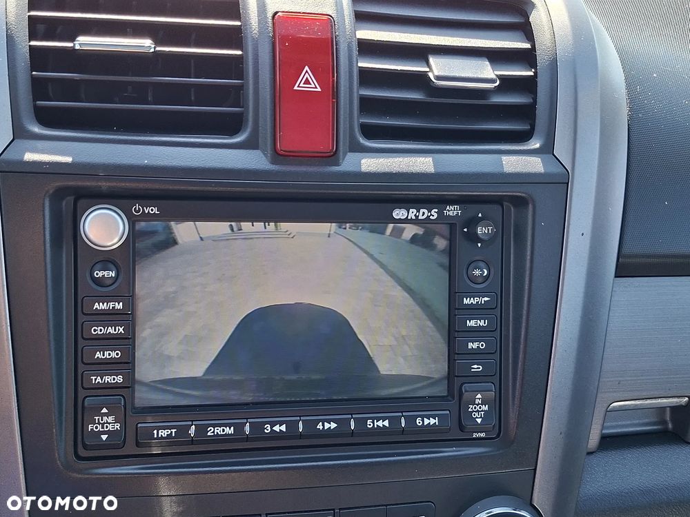 Honda CR-V 2.0i-VTEC Automatik Executive 50 Jahre Edition - 27
