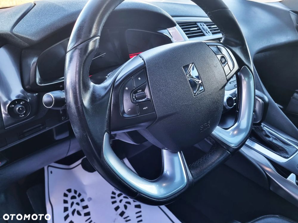 DS Automobiles DS 5 - 19