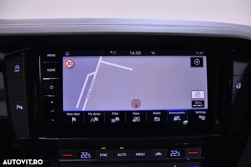 Volkswagen Touareg - 22