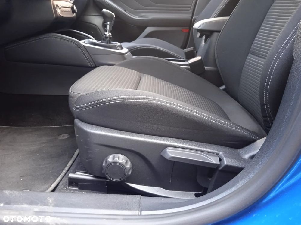 Ford Focus 1.0 EcoBoost Titanium X - 30