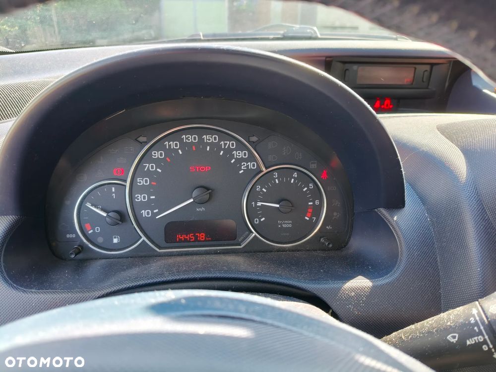 Peugeot 1007 75 Filou - 6