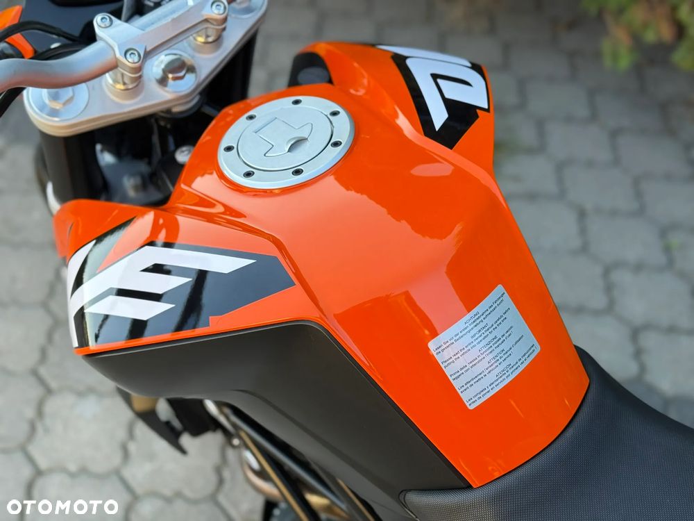 KTM Duke - 28