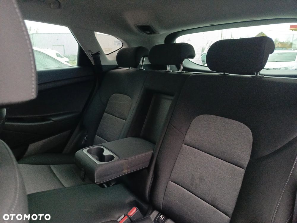 Hyundai Tucson 1.6 GDi Comfort 2WD - 25