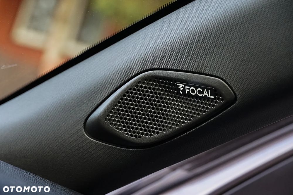 Peugeot 2008 PureTech 130 EAT8 GT - 34