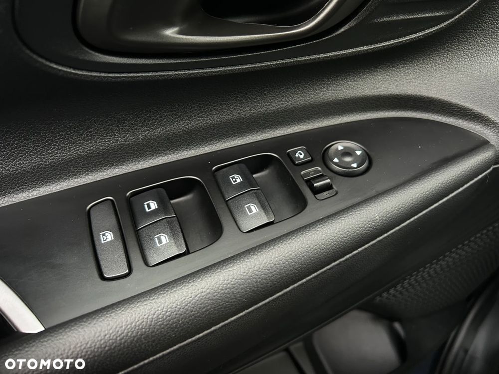 Hyundai Bayon 1.0 T-GDI Smart - 19