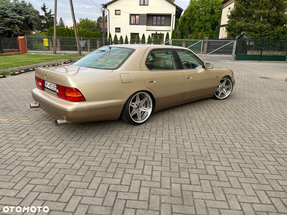 Lexus LS 400 - 3