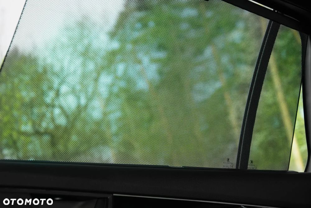 Skoda Superb 2.0 TDI 4x4 DSG L&K - 31