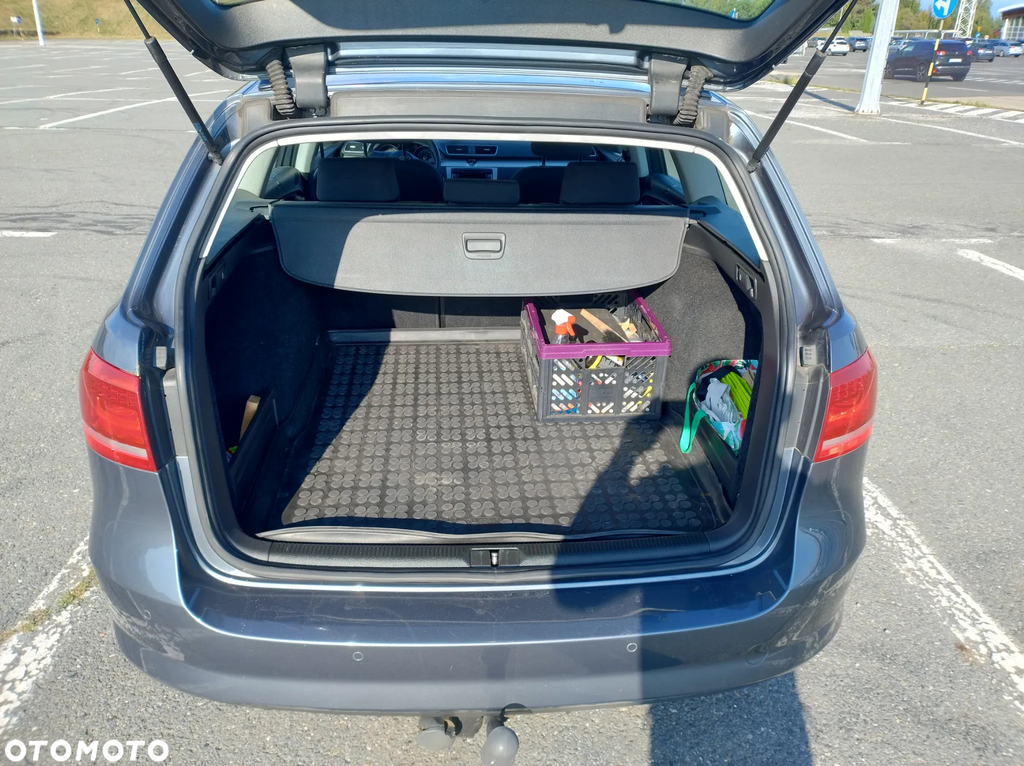 Volkswagen Passat 2.0 TDI Trendline - 11
