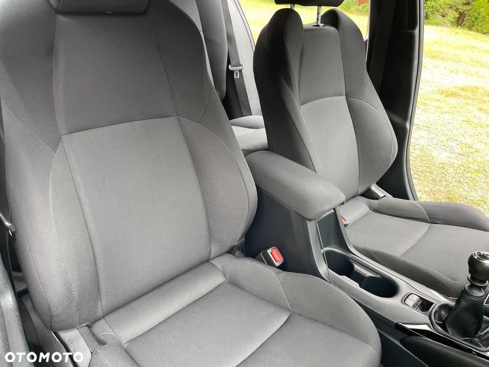 Toyota Corolla 1.2 T Active - 14
