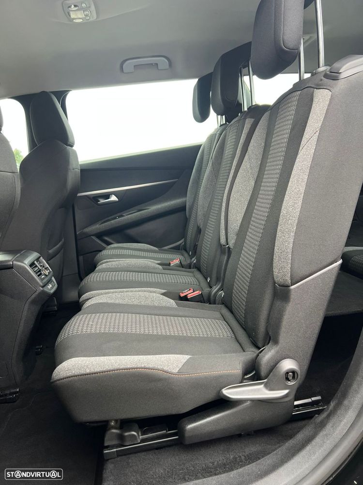 Peugeot 5008 1.5 BlueHDi Active Pack EAT8 - 10