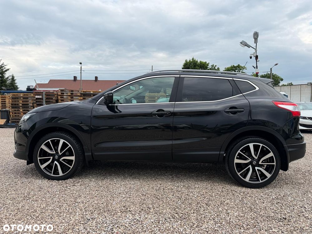 Nissan Qashqai 1.6 dCi Xtronic TEKNA+ - 7